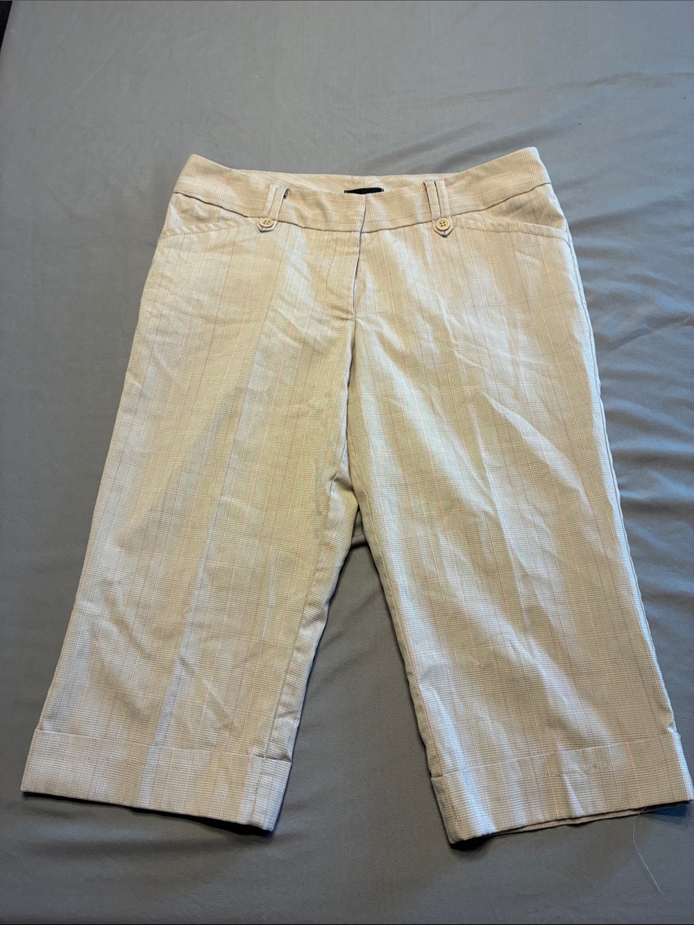 Star City Beige Cropped Capris with Cuffed Hem